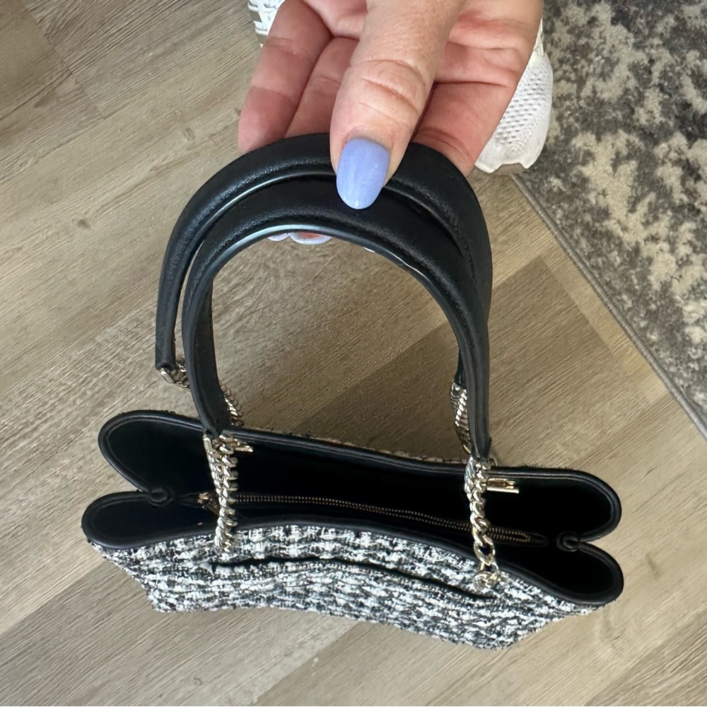 Kate Spade Black and White Tweed shoulder Bag - Picture 8 of 11